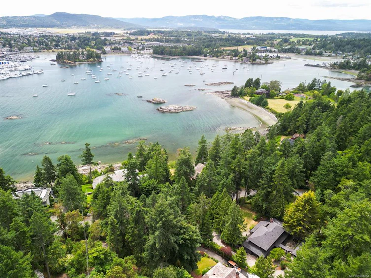 2268 Tryon Road, North Saanich, BC, V8L 5H7 - 33