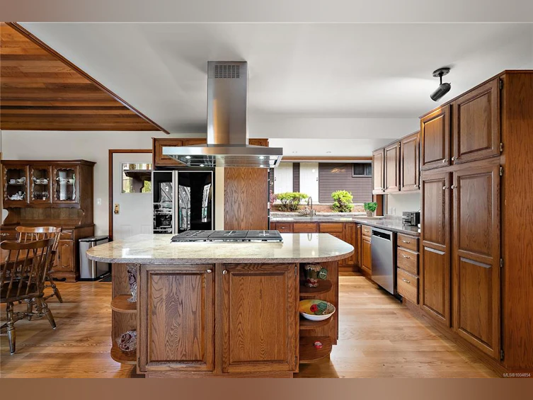 2268 Tryon Road, North Saanich, BC, V8L 5H7 - 13