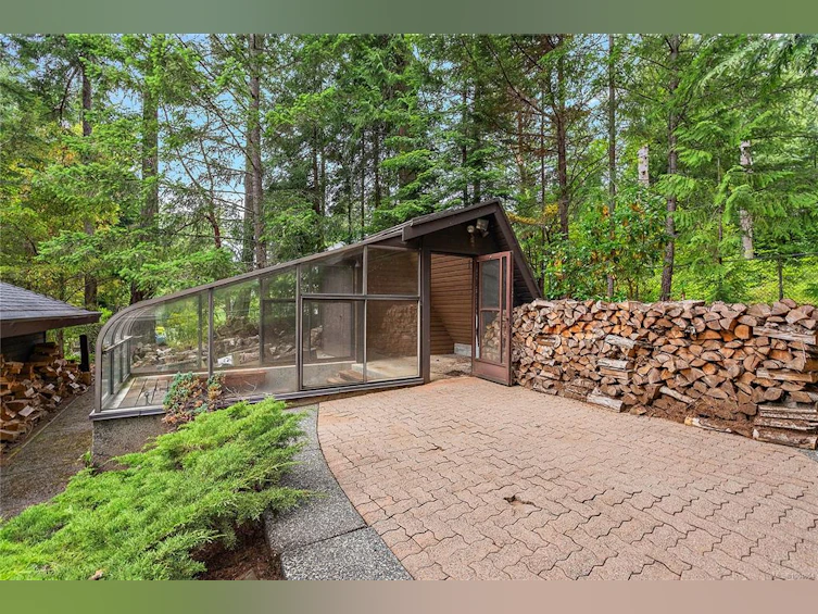2268 Tryon Road, North Saanich, BC, V8L 5H7 - 36