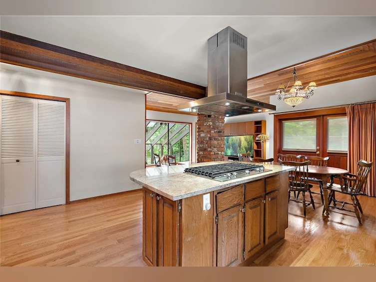 2268 Tryon Road, North Saanich, BC, V8L 5H7 - 14
