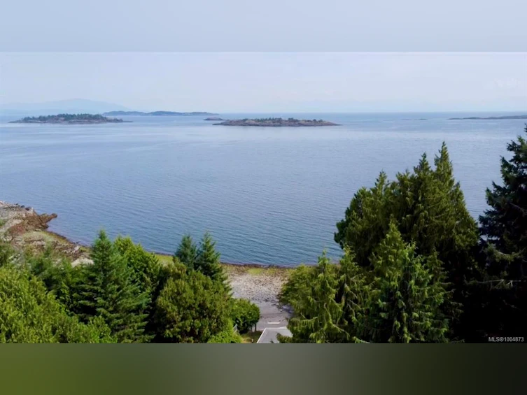 3074 Dolphin Drive, Nanoose, BC, V9P 9J2 - 3
