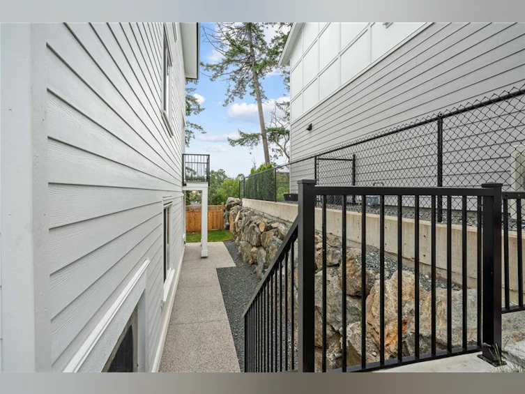 2351 Swallow Place, Langford, BC, V9B 6Y6 - 42