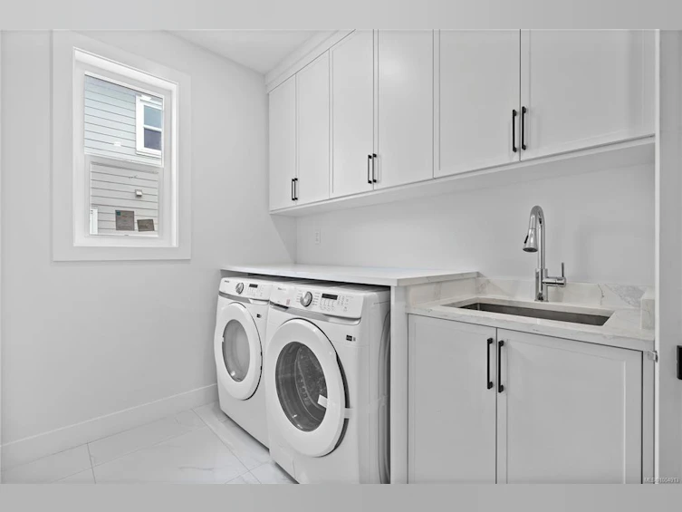 2351 Swallow Place, Langford, BC, V9B 6Y6 - 38
