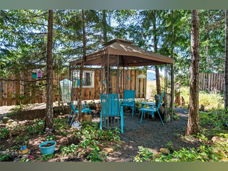 1640 Nahmint Road, Qualicum Beach, BC, V9K 2M8 - 41