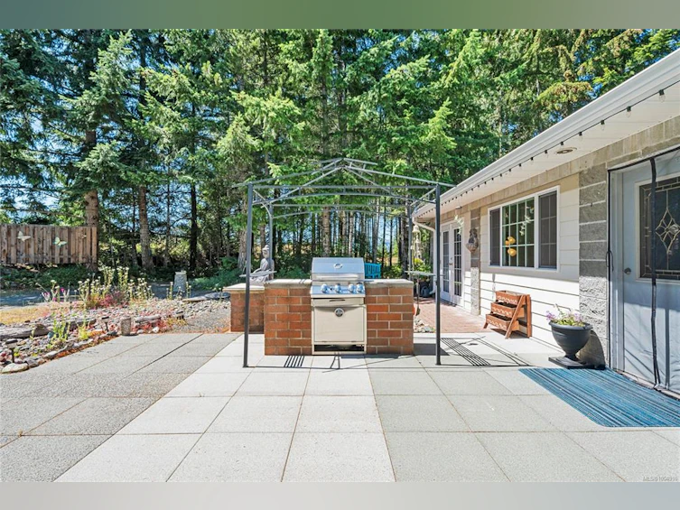 1640 Nahmint Road, Qualicum Beach, BC, V9K 2M8 - 38