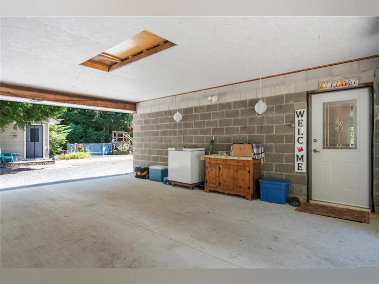 1640 Nahmint Road, Qualicum Beach, BC, V9K 2M8 - 29
