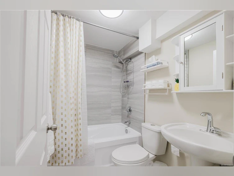 3343 Curlew Street, Colwood, BC, V9C 0P5 - 34