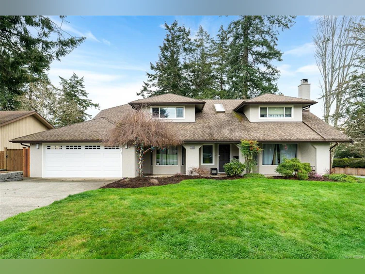 4405 Strom Ness Place, Saanich, BC, V8Z 6S7 - 35