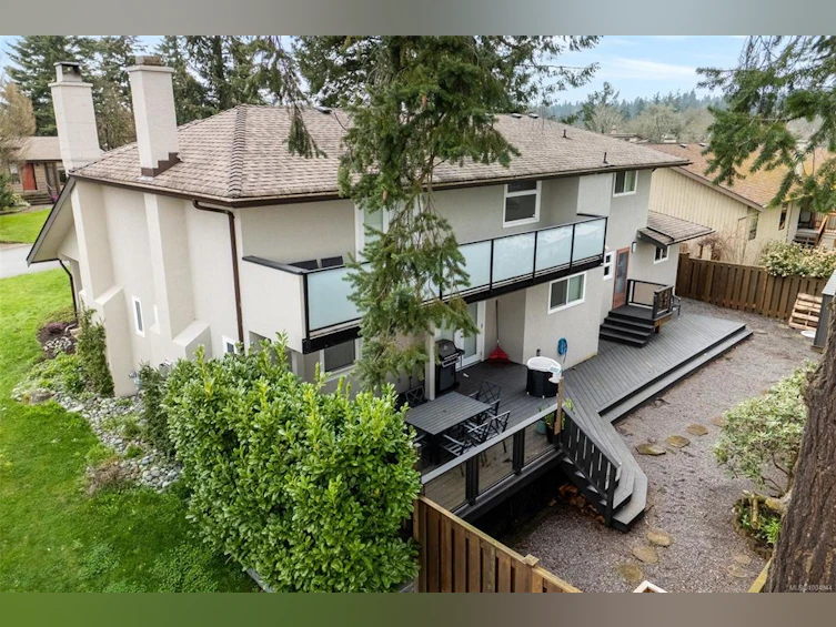 4405 Strom Ness Place, Saanich, BC, V8Z 6S7 - 34