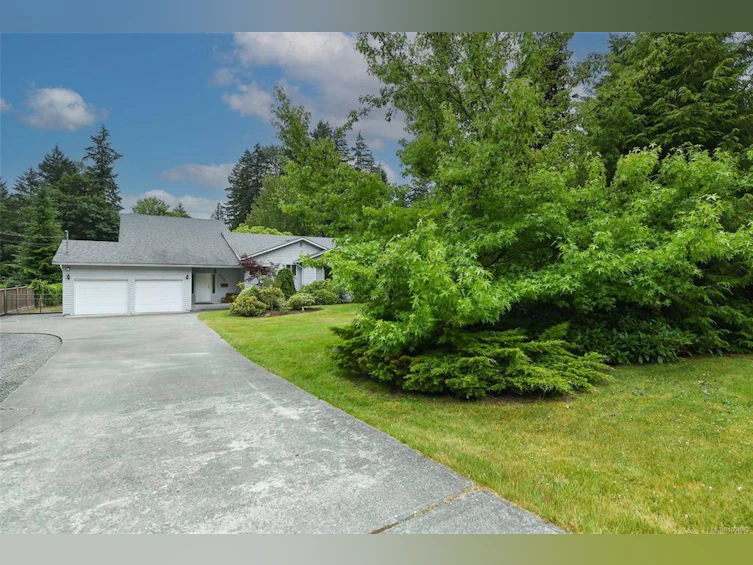 8732 Paulsen Road, Black Creek, BC, V9J 1J8 - 10