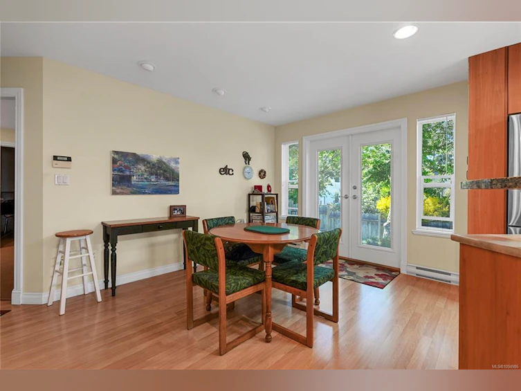 4-915 Glen Vale Road, Esquimalt, BC, V9A 6N1 - 6