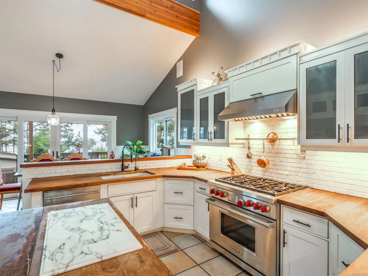 868 W Chichester Road, Gabriola Island, BC, V0R 1X1 - 23