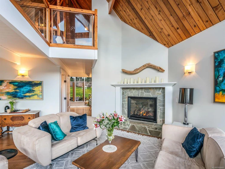 868 W Chichester Road, Gabriola Island, BC, V0R 1X1 - 3