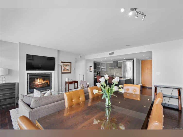606-707 Courtney Street, Victoria, BC, V8W 0A9 - 5