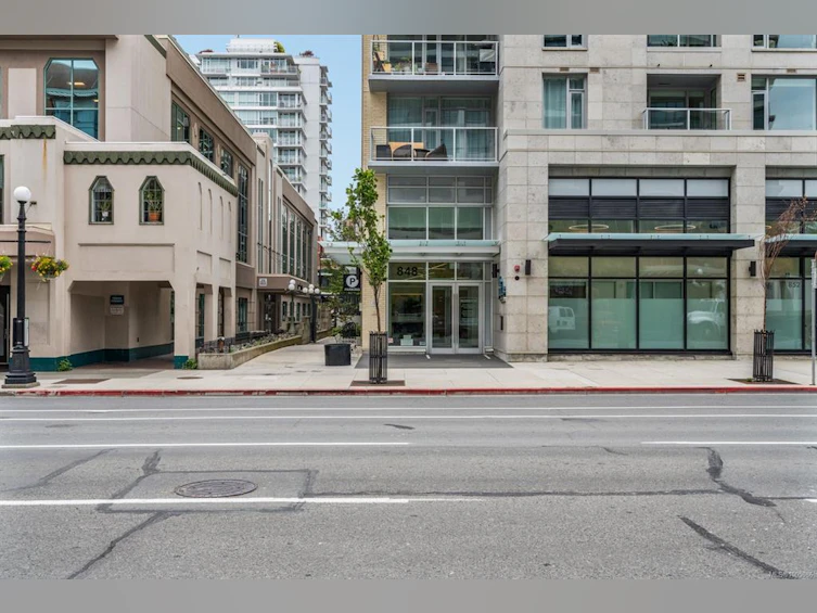 1105-848 Yates Street, Victoria, BC, V8V 3M8 - 2