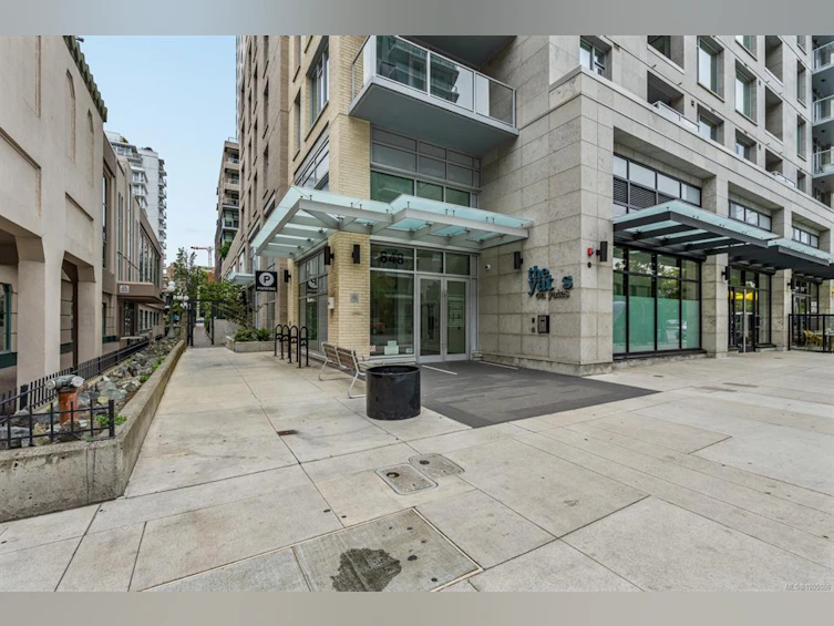 1105-848 Yates Street, Victoria, BC, V8V 3M8 - 21