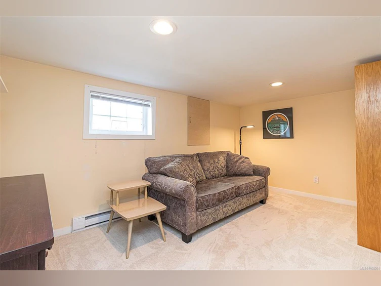 1441 Edgeware Road, Victoria, BC, V8T 2J4 - 38