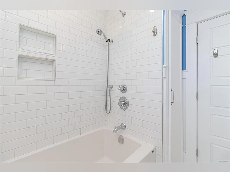 1441 Edgeware Road, Victoria, BC, V8T 2J4 - 28