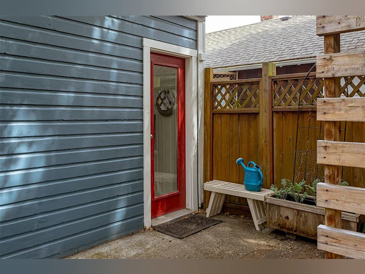 1441 Edgeware Road, Victoria, BC, V8T 2J4 - 53