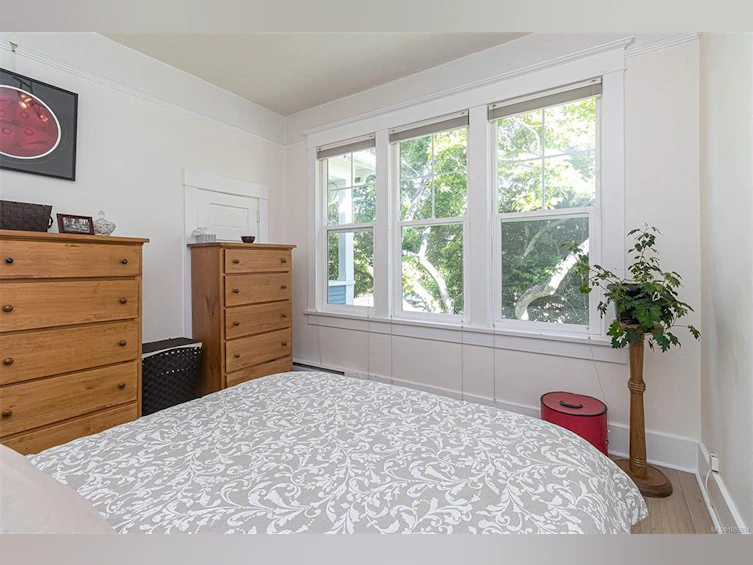 1441 Edgeware Road, Victoria, BC, V8T 2J4 - 24