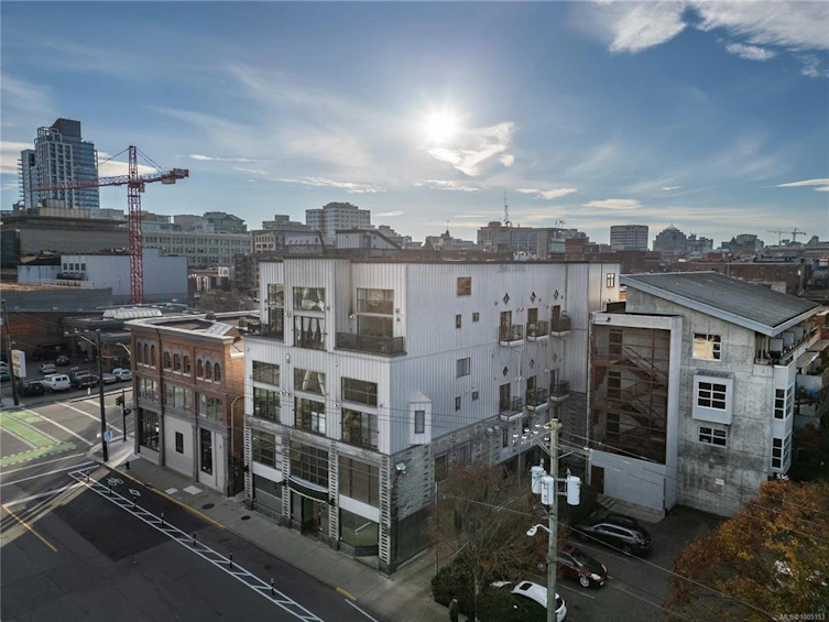 305-555 Chatham Street, Victoria, BC, V8T 1E1 - 15