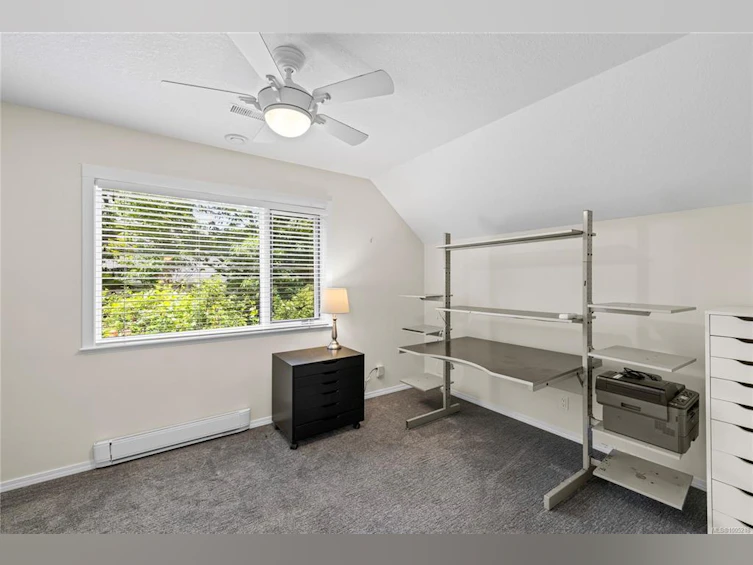 455 W First Avenue, Qualicum Beach, BC, V9K 1J8 - 35