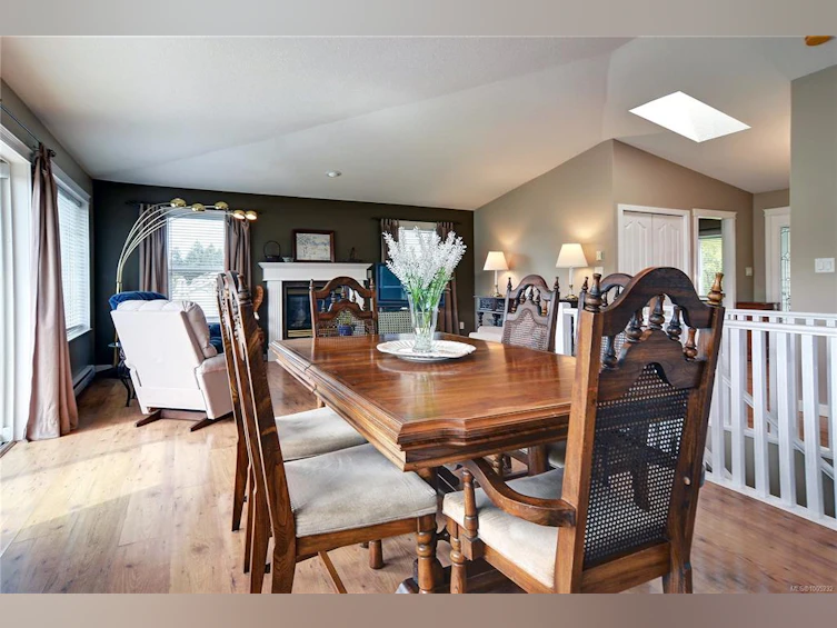4837 Fairbrook Crescent, Nanaimo, BC, V9T 6M6 - 7