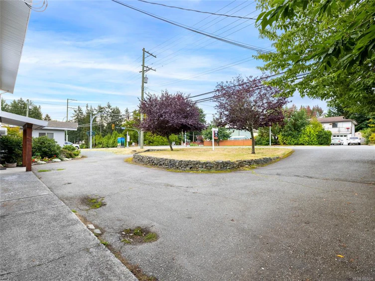6080 Hammond Bay Road, Nanaimo, BC, V9T 5M4 - 40