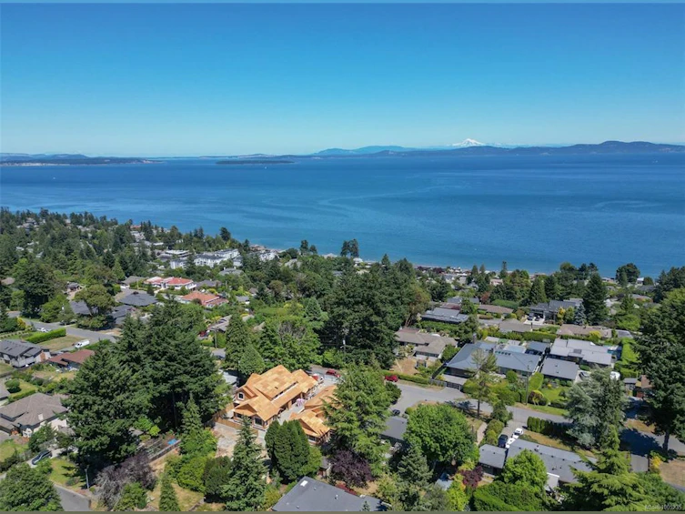 2-5032 Wesley Road, Saanich, BC, V8Y 1Z4 - 15