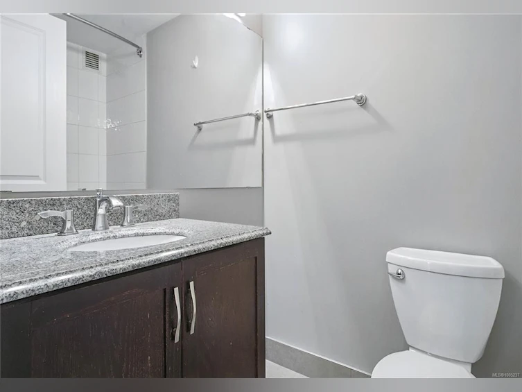 203-2515 Dowler Place, Victoria, BC, V8T 4H7 - 21