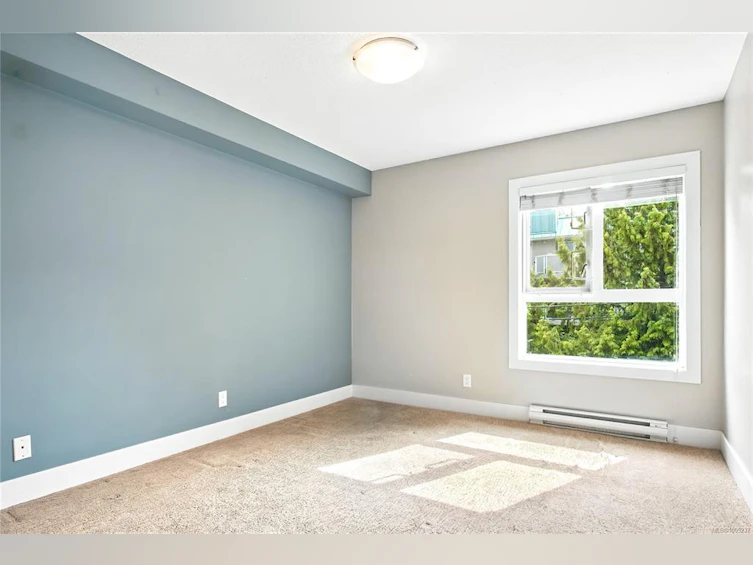 203-2515 Dowler Place, Victoria, BC, V8T 4H7 - 17