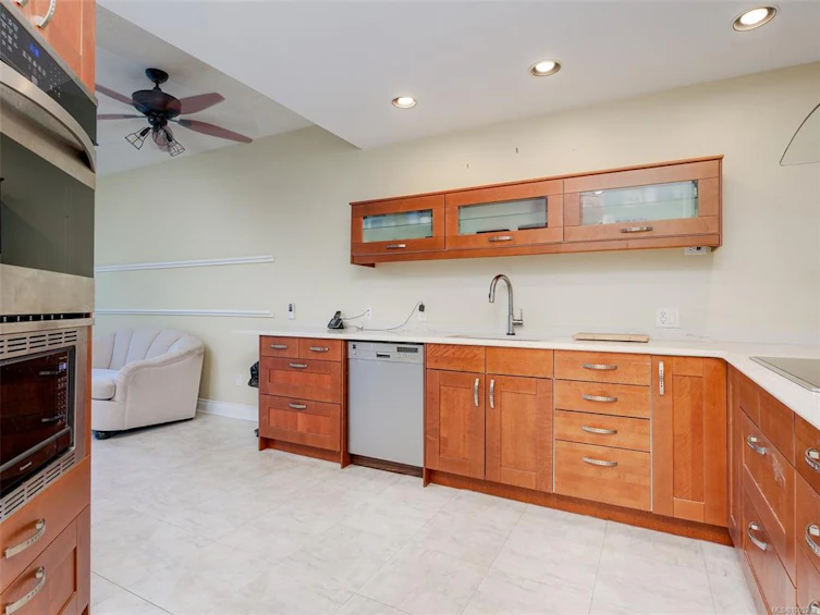 43-530 Marsett Place, Saanich, BC, V8Z 7J2 - 8