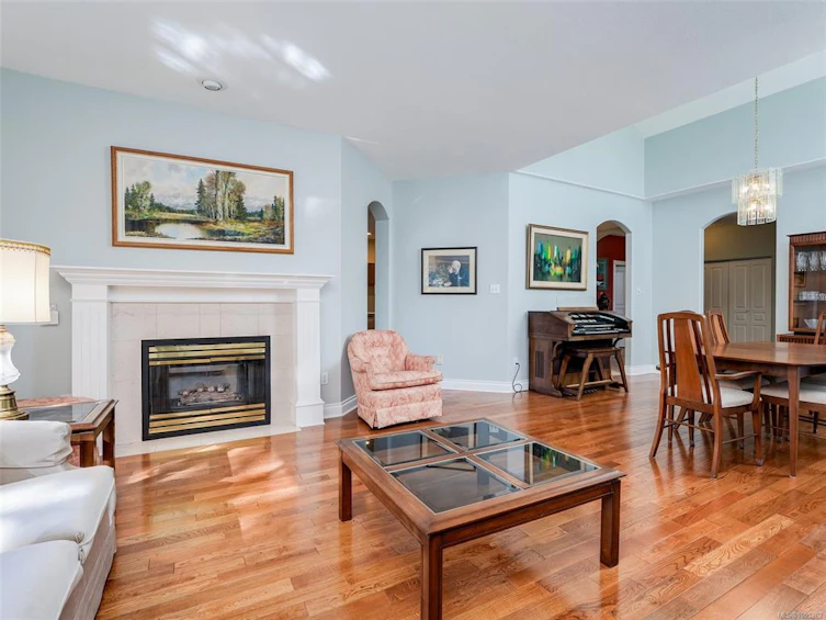 43-530 Marsett Place, Saanich, BC, V8Z 7J2 - 4