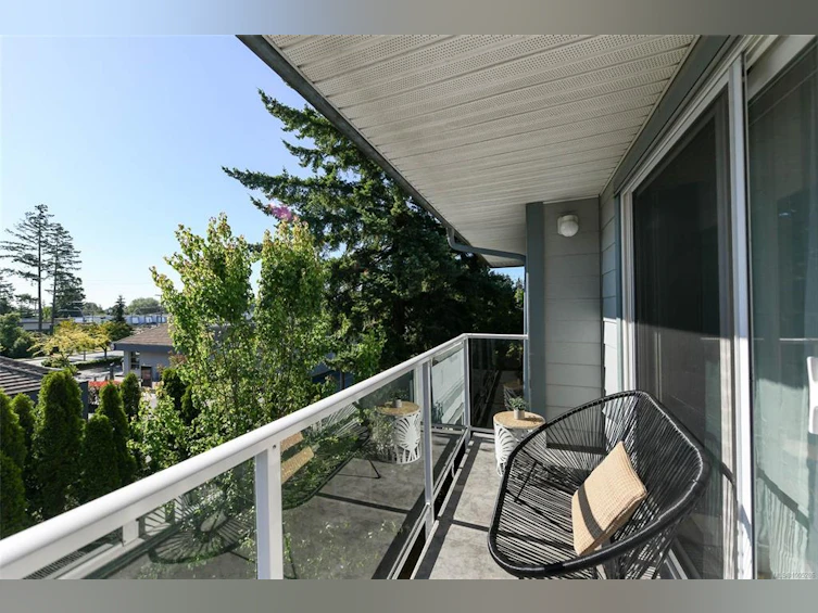 305-840 Shamrock Place, Comox, BC, V9M 4G4 - 24