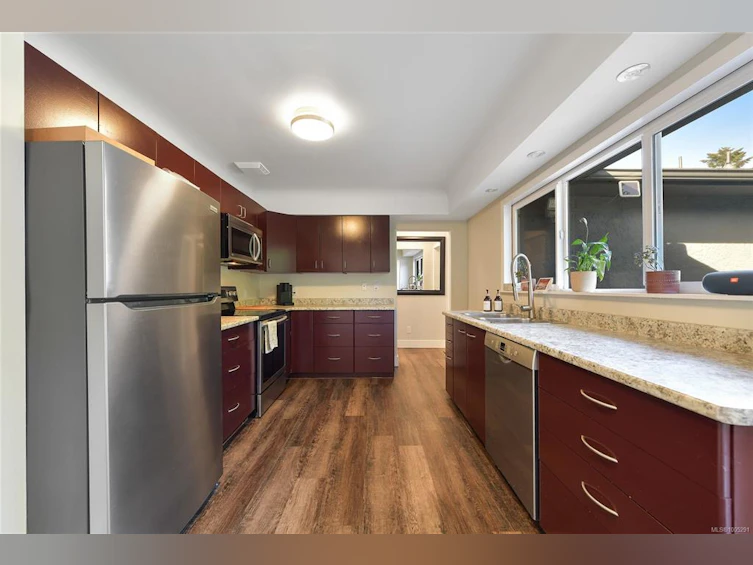 2589 Wentwich Road, Langford, BC, V9B 3N5 - 7