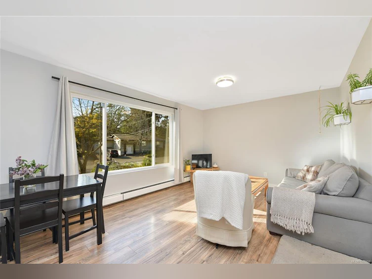 2589 Wentwich Road, Langford, BC, V9B 3N5 - 3