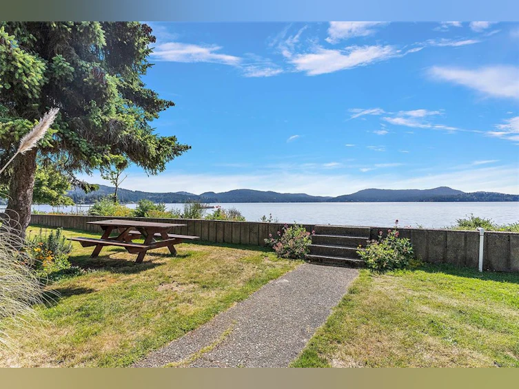 113-1991 Kaltasin Road, Sooke, BC, V9Z 0B7 - 2
