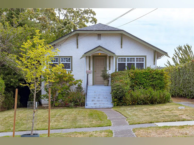 129 Linden Avenue, Victoria, BC, V8V 4E2 - 33
