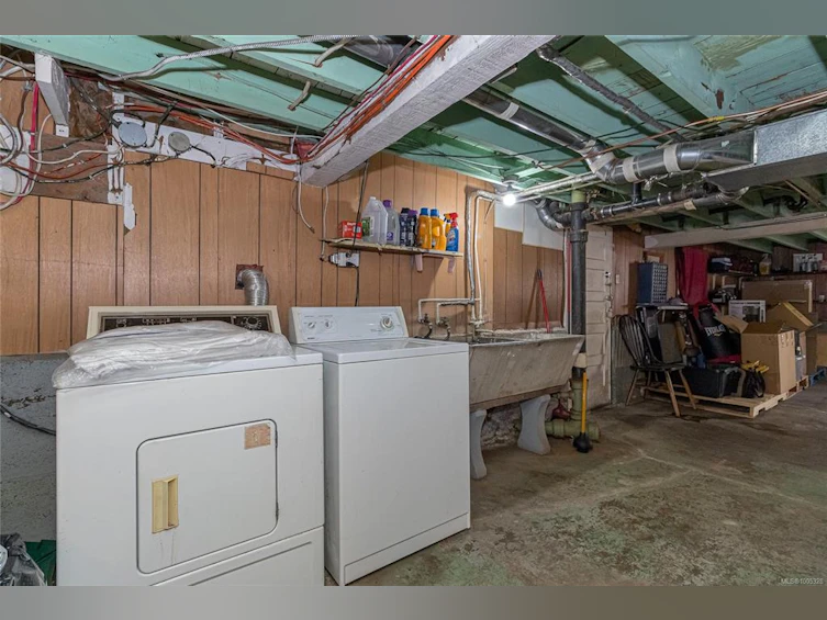 129 Linden Avenue, Victoria, BC, V8V 4E2 - 22