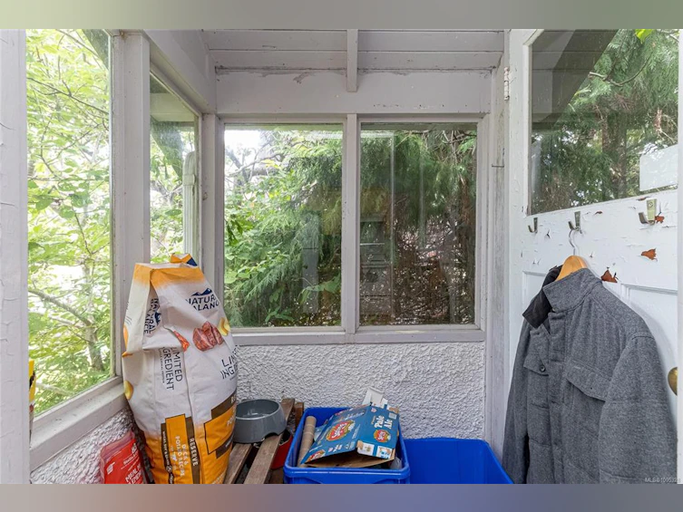129 Linden Avenue, Victoria, BC, V8V 4E2 - 23