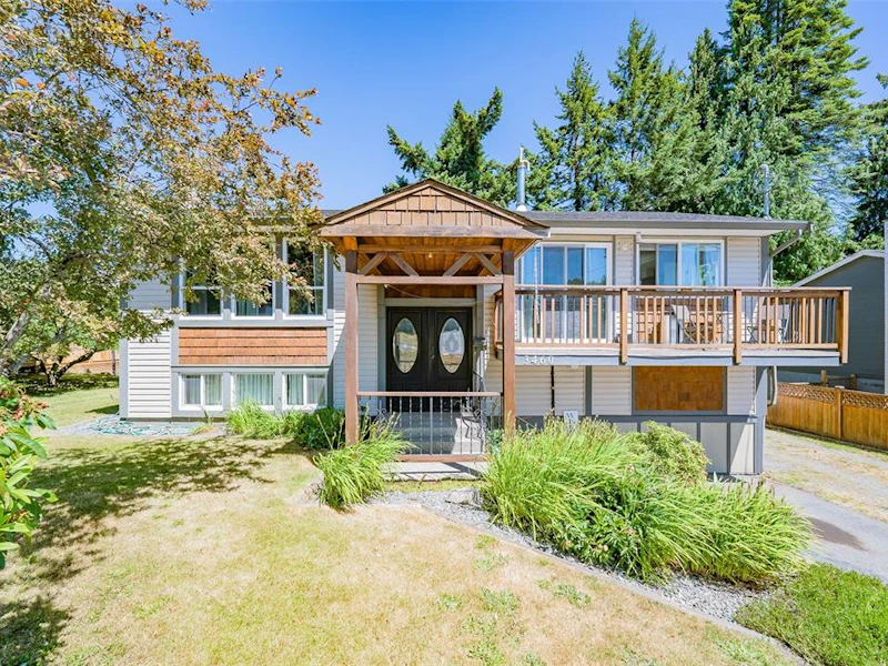 3460 Country Club Drive, Nanaimo BC V9T 3B4