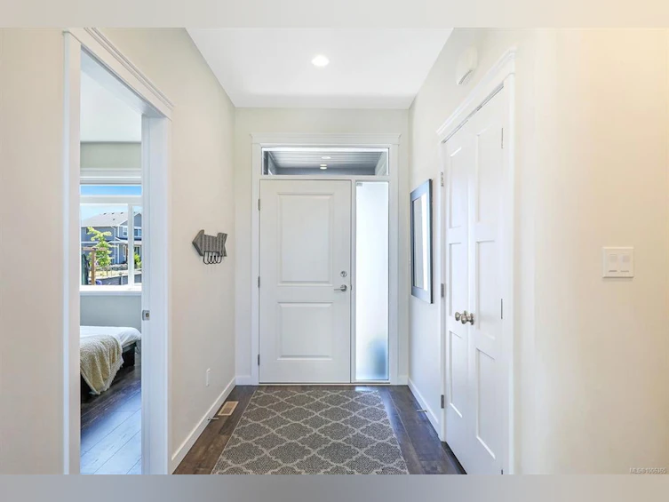 2415 Beaumont Crescent, Cumberland, BC, V0R 1S0 - 3
