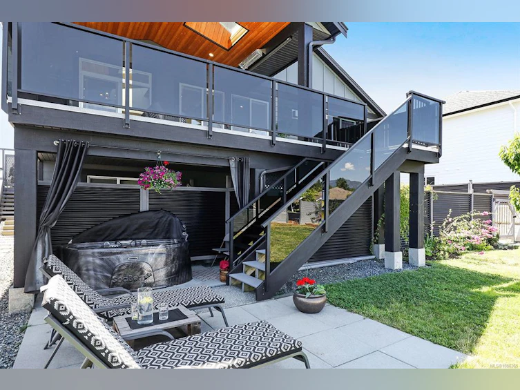2415 Beaumont Crescent, Cumberland, BC, V0R 1S0 - 39