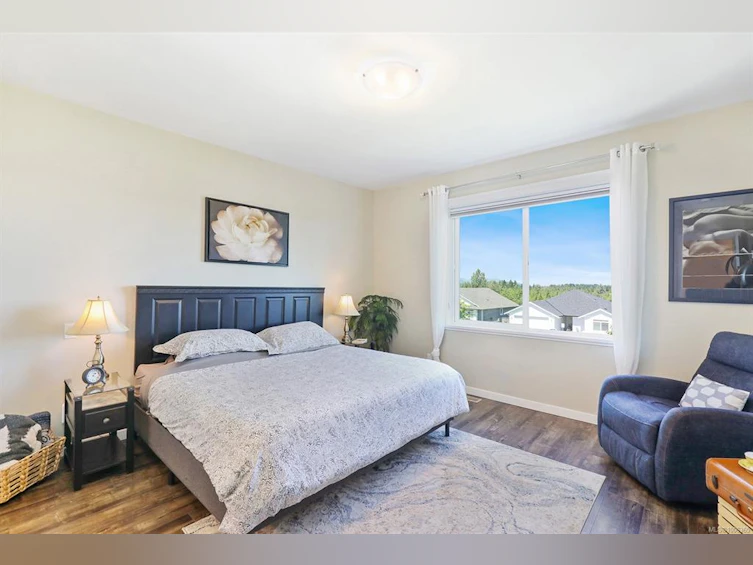 2415 Beaumont Crescent, Cumberland, BC, V0R 1S0 - 7