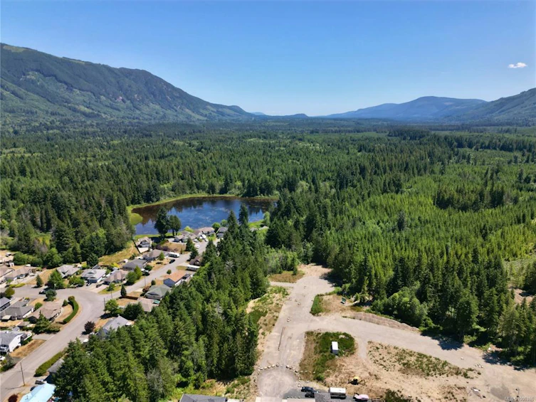 145 Edgewood Drive, Lake Cowichan, BC, V0R 2G0 - 7