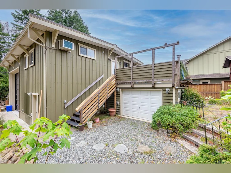 8947 Clarkson Avenue, Black Creek, BC, V9T 1B2 - 52