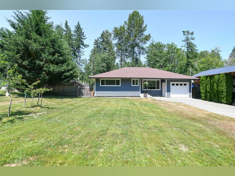 7452 Cougar Smith Road, Fanny Bay, BC, V0R 1W0 - 39