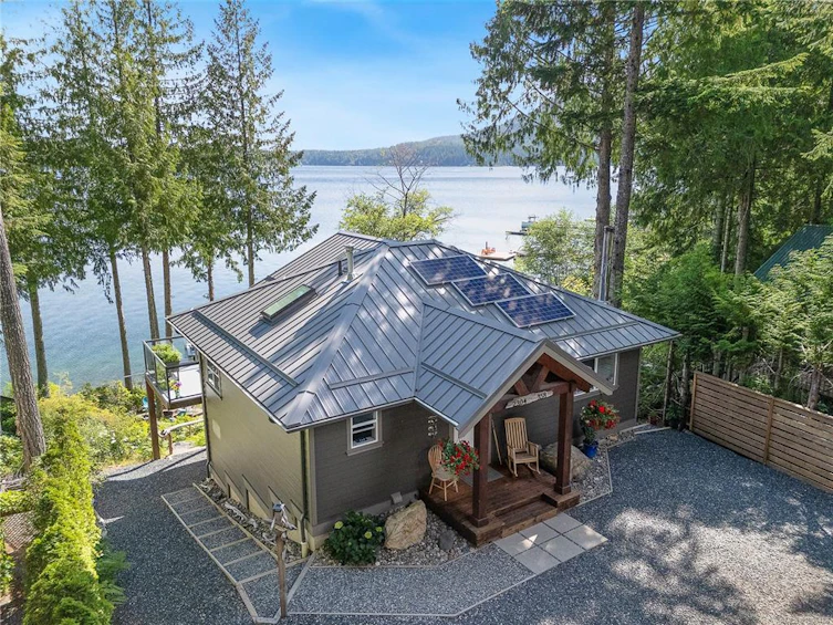 2304 South Lake Road, Qualicum Beach, BC, V9K 2L7 - 10