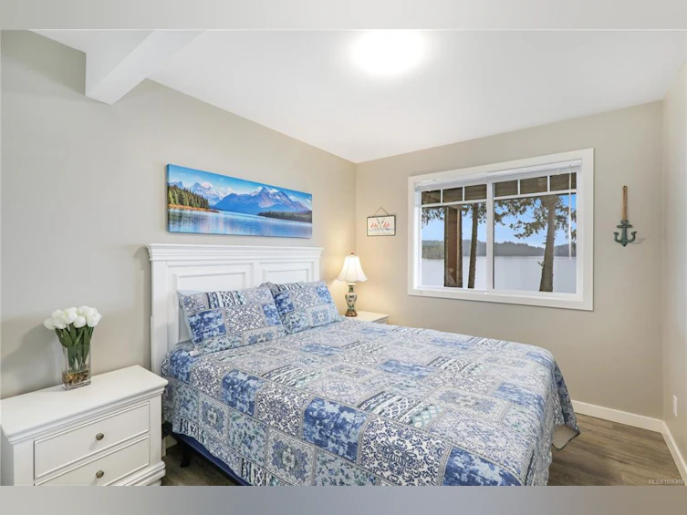 2304 South Lake Road, Qualicum Beach, BC, V9K 2L7 - 31
