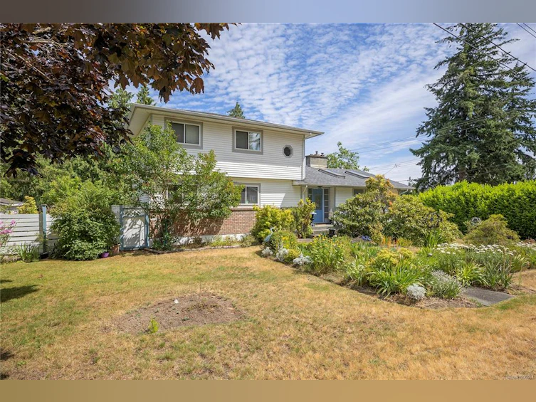 2901 Newton Street, Nanaimo, BC, V9T 2Y2 - 16